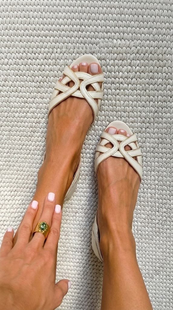 Camilla | Eleganti Sandali Intrecciati Color Crema