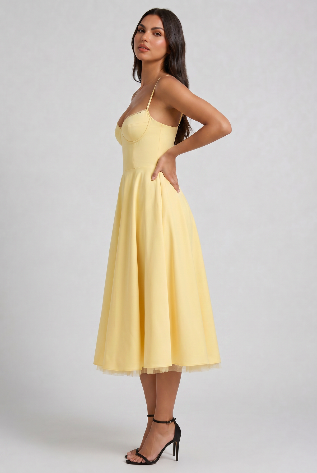Selene - Vestido Midi Corset (Amarillo Mantequilla)