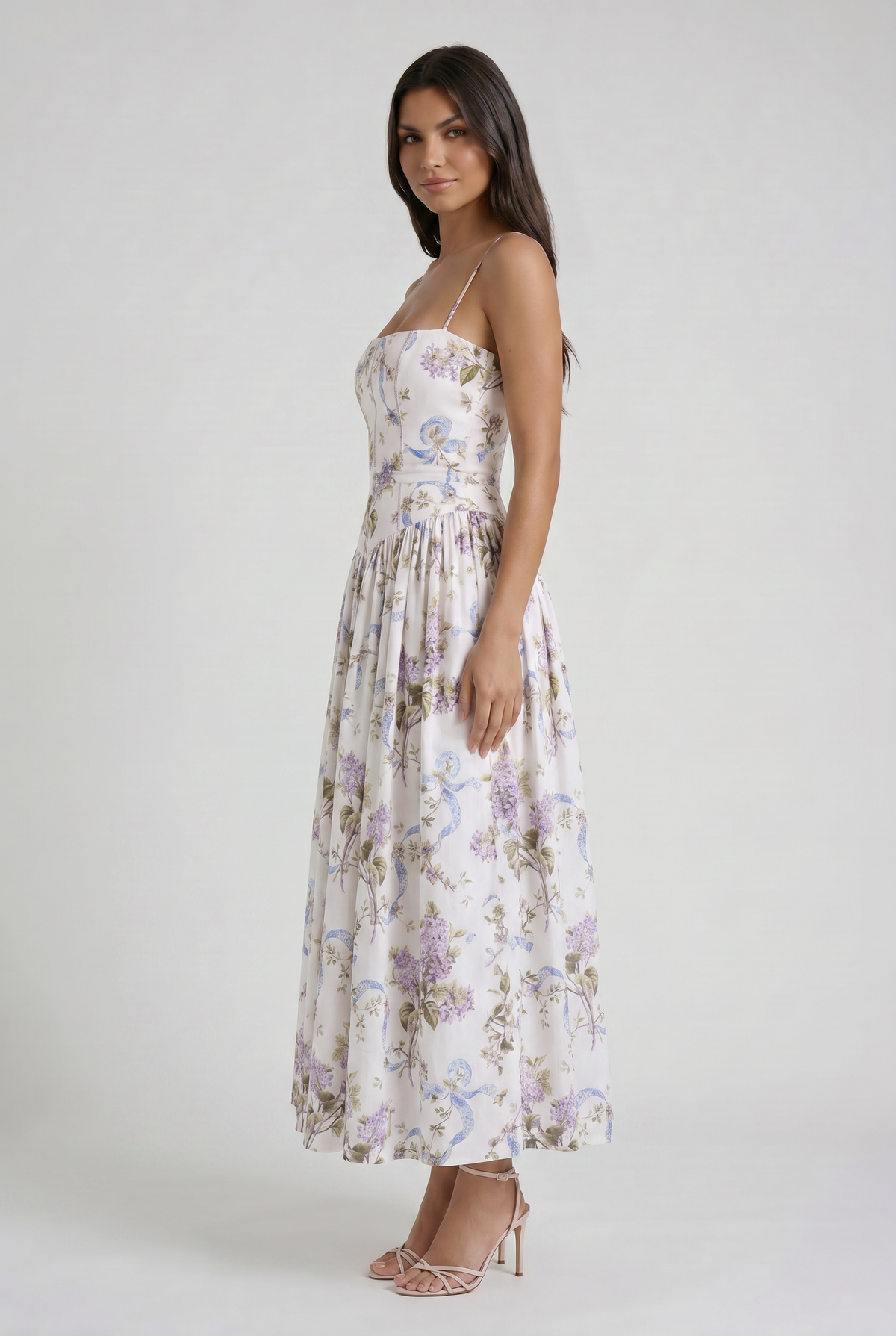 Ysabella - Vestido Midi Atemporal