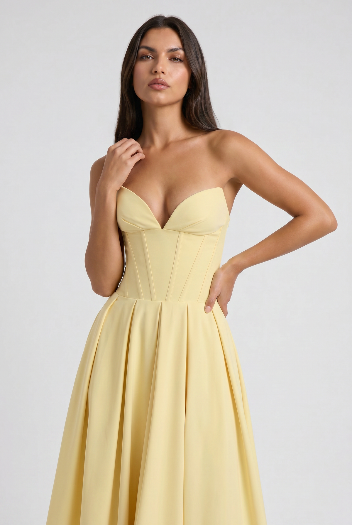 Amalfi - Vestido Corset Amarillo Claro con Falda Amplia